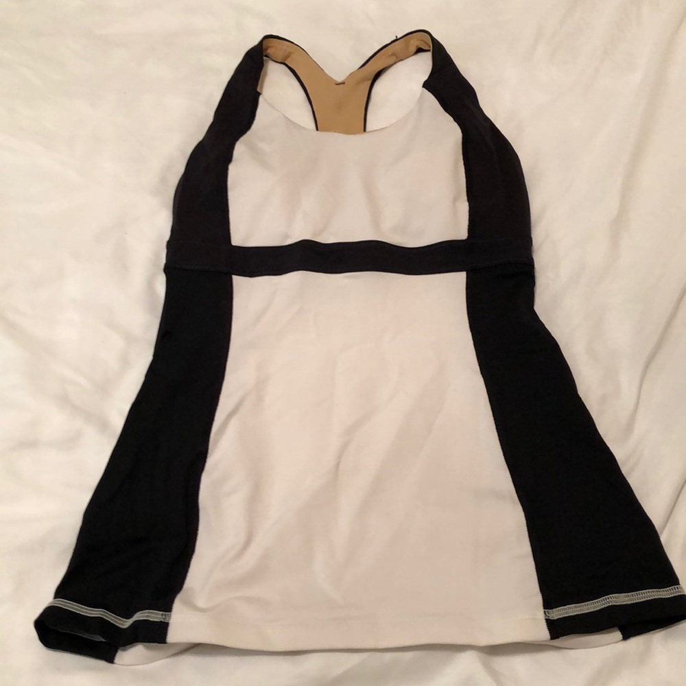 Lululemon tank